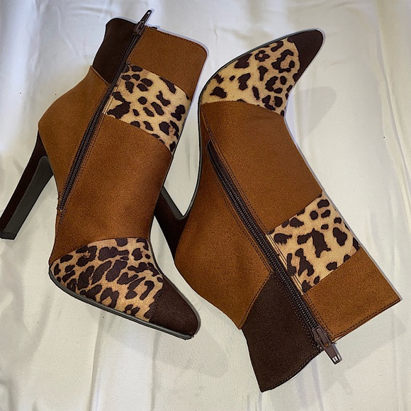 Y•not? Cheetah print multi colored of brown ankle boots 4inch heels size 9M - Picture 2 of 16